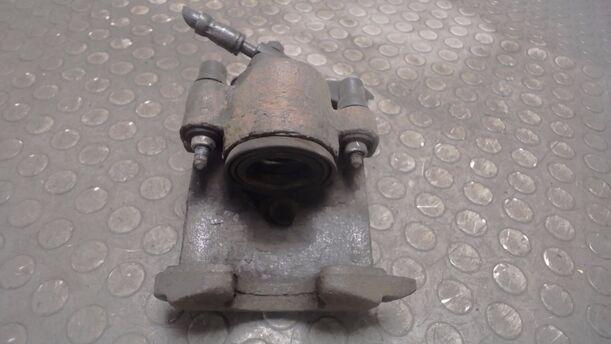 Foto: BREMSSATTEL VORNE LINKS eines VW Polo 45 CLX