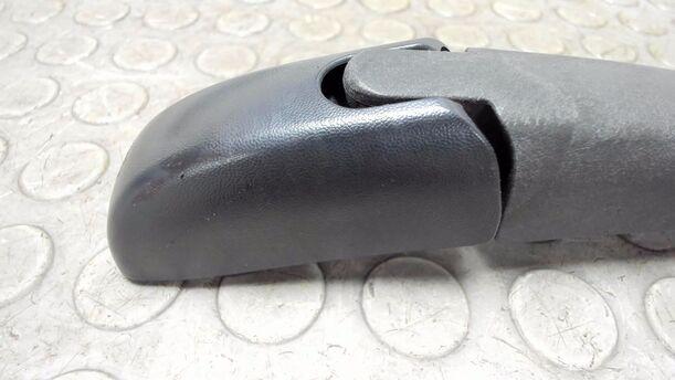 Foto: SCHEIBENWISCHERARM HINTEN eines Fiat 500 1.4 16V Dualogic CLX