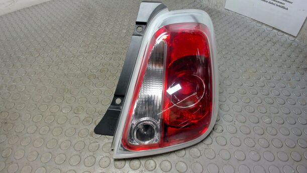 Foto: HECKLEUCHTE / RÜCKLICHT RECHTS eines Fiat 500 1.4 16V Dualogic