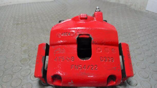 Foto: BREMSSATTEL VORNE LINKS eines Fiat 500 1.4 16V Dualogic