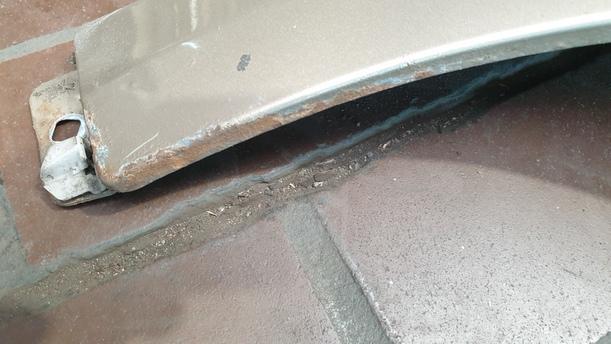 Foto: KOTFLÜGEL RECHTS eines Mercedes-Benz A 180 CDI