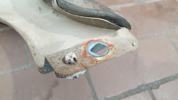 Foto: KOTFLÜGEL RECHTS eines Mercedes-Benz A 180 CDI