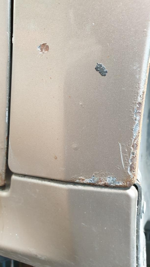 Foto: KOTFLÜGEL RECHTS eines Mercedes-Benz A 180 CDI