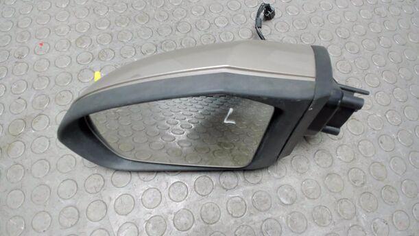 Foto: AUSSENSPIEGEL LINKS ELEKTRISCH VERSTELLBAR eines Mercedes-Benz A 180 CDI