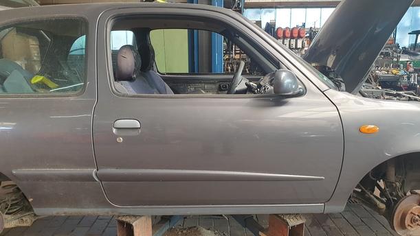 Foto: TÜR VORNE RECHTS ( 2/3 TÜRER ) eines Nissan Micra 1.0