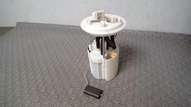 Foto: KRAFTSTOFFPUMPE eines Opel Corsa 1.2 16V