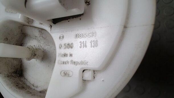 Foto: KRAFTSTOFFPUMPE eines Opel Corsa 1.2 16V