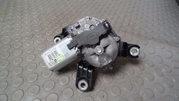 Foto: SCHEIBENWISCHERMOTOR HINTEN eines Opel Corsa 1.2 16V
