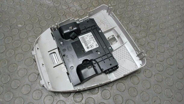 Foto: INNENBELEUCHTUNG eines Mercedes-Benz A 180 CDI