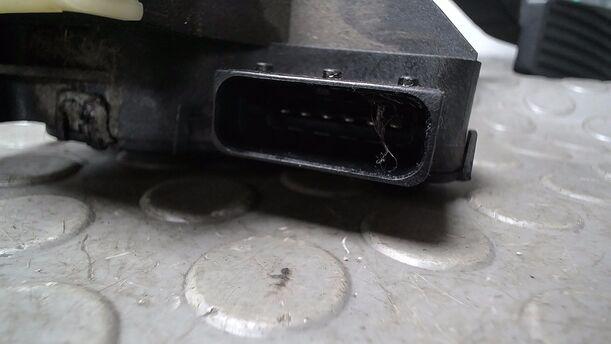 Foto: GASPEDAL eines Opel Corsa 1.2 16V