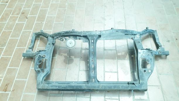 Foto: SCHLOSSTRÄGER / FRONTBLECH eines Kia Picanto 1.1