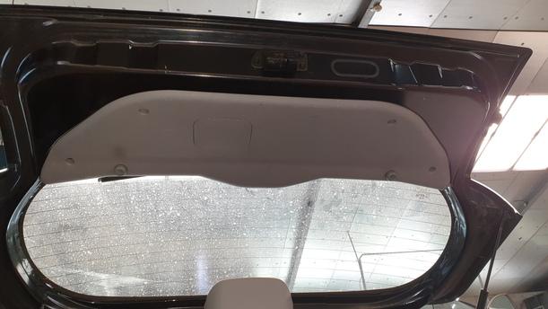 Foto: HECKKLAPPE / HECKDECKEL eines Kia Picanto 1.1