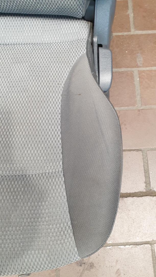 Foto: SITZ VORNE LINKS / FAHRERSITZ  (4/5-TÜRER) eines Kia Picanto 1.1