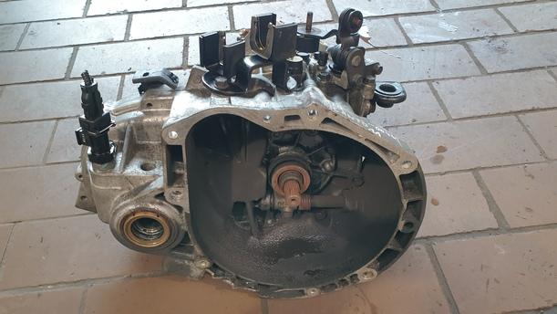 Foto: SCHALTGETRIEBE 5 GANG eines Kia BCADC35