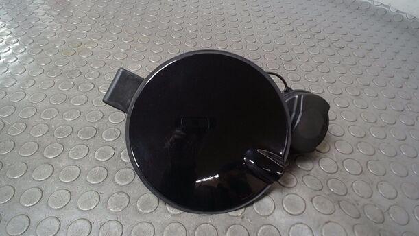 Foto: TANKKLAPPE/ TANKDECKEL eines Opel Corsa 1.2 16V