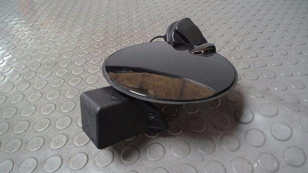 Foto: TANKKLAPPE/ TANKDECKEL eines Opel Corsa 1.2 16V