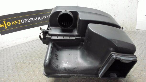 Foto: LUFTFILTERKASTEN eines Kia Picanto 1.1