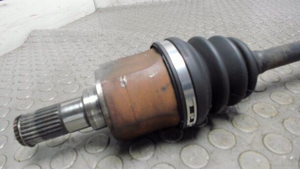 Foto: ANTRIEBSWELLE LINKS eines Kia Picanto 1.1