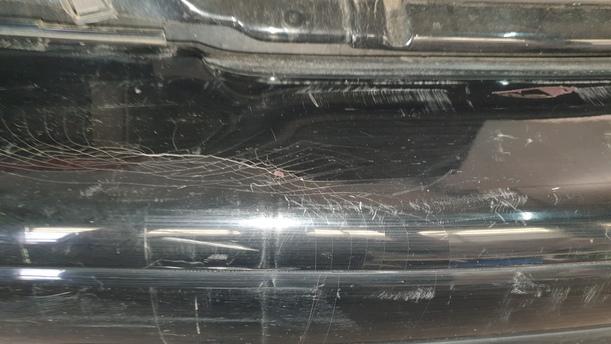 Foto: STOSSFÄNGER / STOßSTANGE HINTEN eines Volvo C70 2.5T