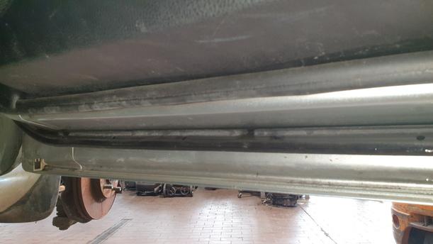 Foto: TÜR VORNE RECHTS eines Mazda 6 Sport Kombi 2.0 CD DPF