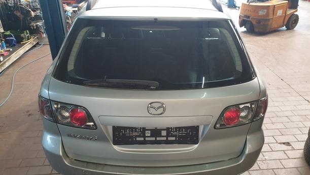 Foto: HECKKLAPPE / HECKDECKEL eines Mazda 6 Sport Kombi 2.0 CD DPF