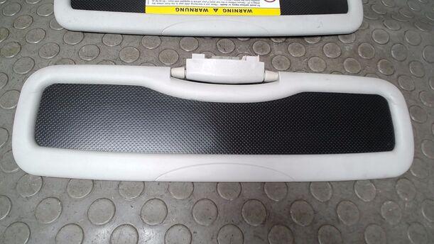 Foto: SONNENBLENDENPAAR eines Smart smart cdi