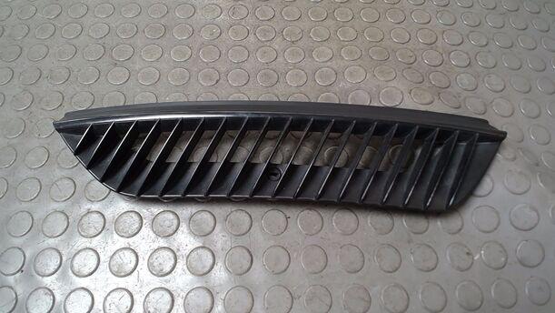 Foto: SERVICEGITTER LINKS eines Smart smart cdi