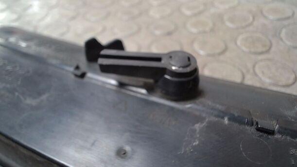 Foto: SERVICEGITTER RECHTS eines Smart smart cdi