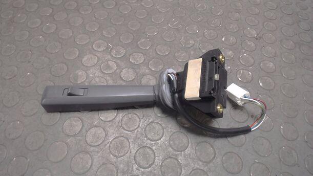 Foto: BLINKSCHALTER / KOMBISCHALTER eines Volvo C70 2.5T