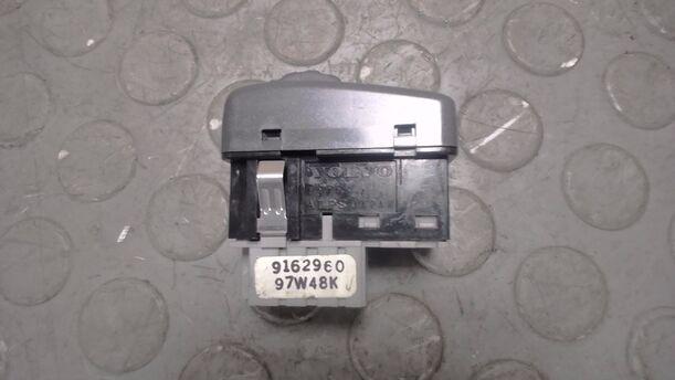 Foto: SCHALTER LEUCHTWEITENVERSTELLUNG eines Volvo C70 2.5T