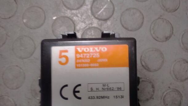 Foto: STEUERGERÄT ZENTRALVERRIEGLUNG / WEGFAHRSPERRE eines Volvo C70 2.5T
