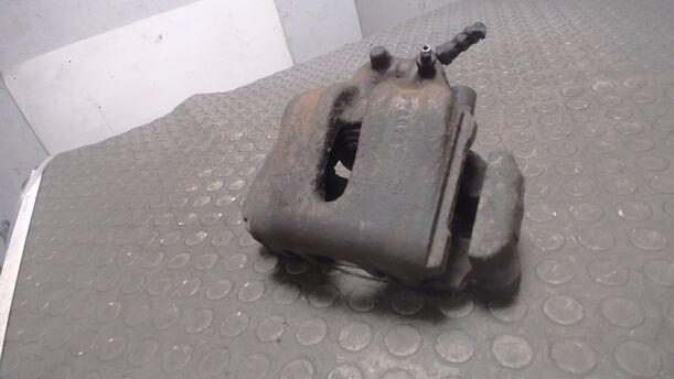 Foto: BREMSSATTEL VORN LINKS eines Volvo C70 2.5T