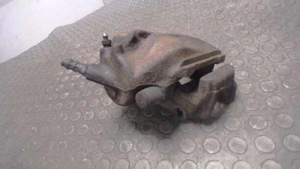Foto: BREMSSATTEL VORN LINKS eines Volvo C70 2.5T