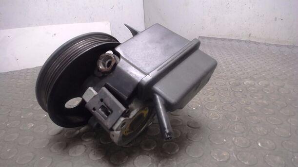 Foto: PUMPE SERVOLENKUNG eines Volvo C70 2.5T