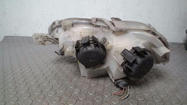 Foto: SCHEINWERFER RECHTS eines Smart smart cdi