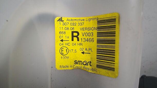 Foto: SCHEINWERFER RECHTS eines Smart smart cdi