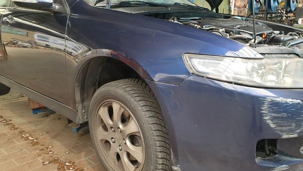 Foto: KOTFLÜGEL RECHTS eines Honda Accord 2.2i-CTDi