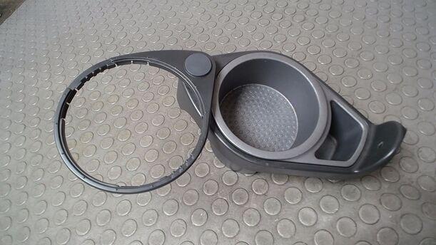 Foto: ABLAGEFACH MITTELKONSOLE eines Smart smart cdi