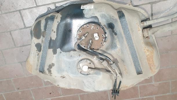 Foto: KRAFTSTOFFTANK eines Honda Accord 2.2i-CTDi