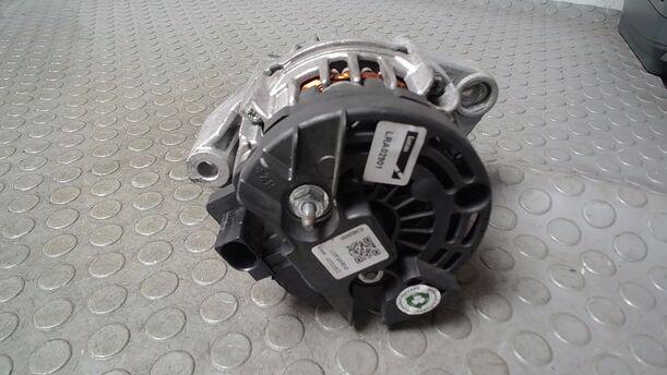 Foto: LICHTMASCHINE ( LUCAS ) eines Smart smart cdi