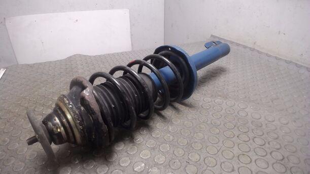 Foto: FEDERBEIN VORN LINKS eines Ford Sierra Turnier GL