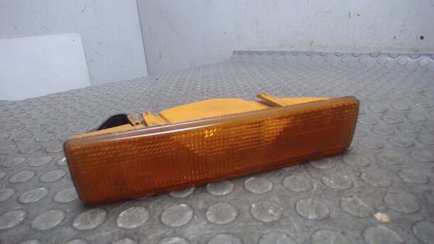 Foto: BLINKER / BLINKLEUCHTE RECHTS eines Ford Sierra L