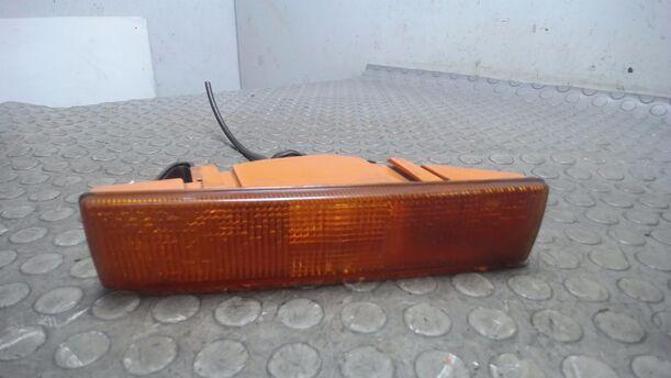 Foto: BLINKER / BLINKLEUCHTE RECHTS eines Ford Sierra L