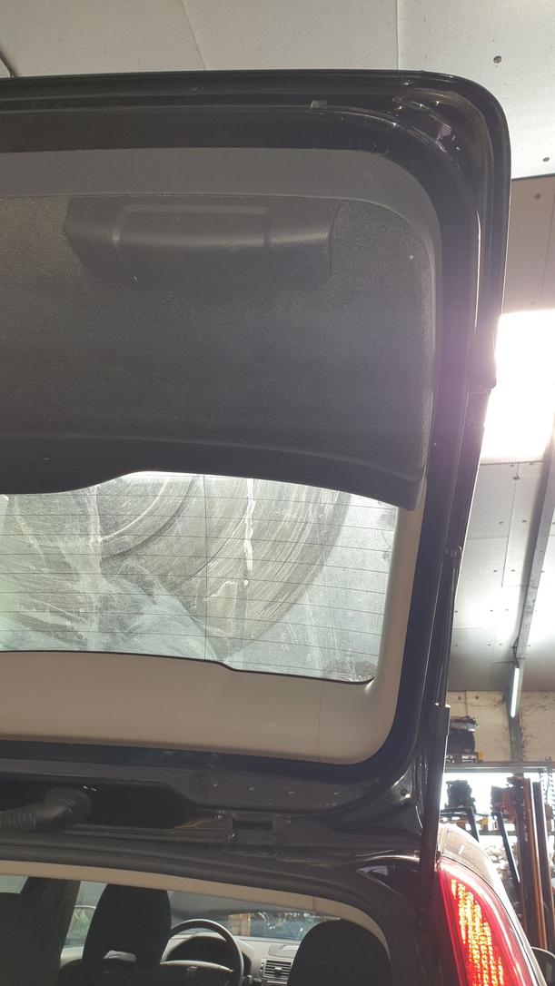 Foto: HECKKLAPPE / HECKDECKEL eines Volvo V50 2.0D DPF CLX