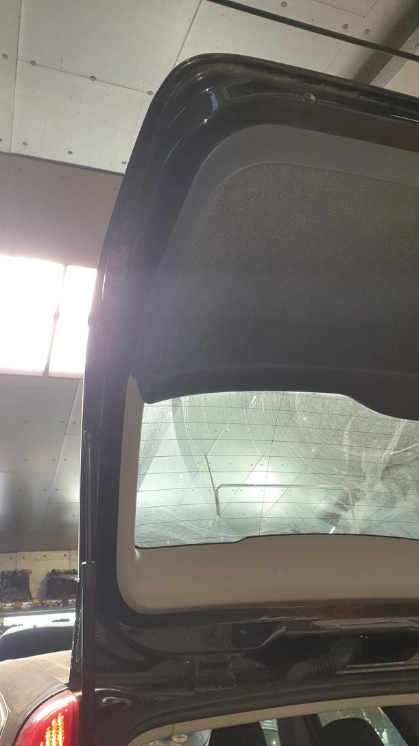 Foto: HECKKLAPPE / HECKDECKEL eines Volvo V50 2.0D DPF CLX