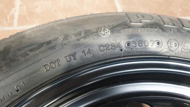 Foto: NOTLAUFRAD eines Volvo V50 2.0D DPF CLX