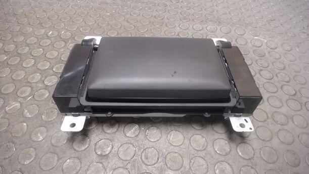 Foto: DISPLAY NAVI / NAVIDISPLAY eines Volvo V50 2.0D DPF CLX (LX)
