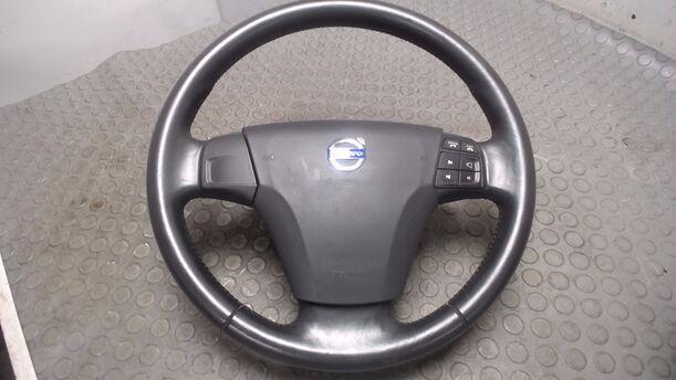 Foto: MULTIFUNKTIONSLEDERLENKRAD ( OHNE AIRBAG ) eines Volvo V50 2.0D DPF CLX (LX)