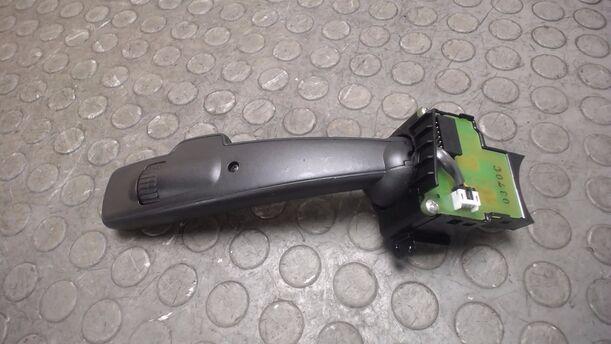 Foto: SCHEIBENWISCHERSCHALTER eines Volvo V50 2.0D DPF CLX (LX)