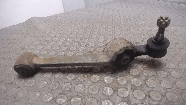 Foto: QUERLENKER UNTEN LINKS eines Ford Sierra Turnier CLX
